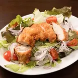 フライドチキンサラダ（FLARE）
