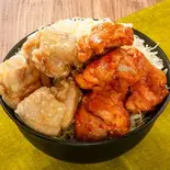 鶏唐丼(ピリ辛赤たれ)（まんぷく食堂）