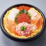 【海鮮丼】オホーツク丼（海鮮丼 小僧寿し 代田店）