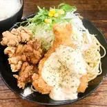 からあげ＆タルタルささみカツ（唐揚げ専門店 うまから本舗）
