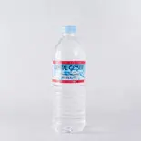 ミネラルウォーター Mineral water（フリホーレスブリトー＆サラダ 麻布十番）