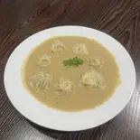 Everest Mo:Mo:（マイティガー）