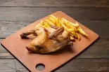 当店自慢のロティサリーチキン 半身 フライドポテト付き（maison de A+）