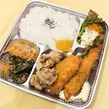 デラックス弁当（弁当こころへ）