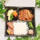 牛カルビと肉寿司弁当（焼肉レストランMEATPIA）
