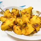 アルジラ (Alu Jeera)(インド料理 ディネス)