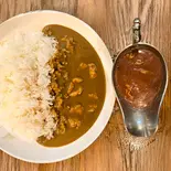 スパイシービーフカレー（キッチンのとや）