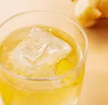 生姜効果で風邪予防のジンジャーエール pet350ml(からあげ専門店 鶏笑 北花田店)