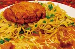 メンチカツカレーチョウミン Minced Cutlet Curry Chow Mein(インド・ネパール料理 さくら)