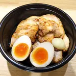 炙り豚2倍！！背徳感の炙り豚丼（圧倒的背徳感！炙り豚RUSH！ 弘明寺店）