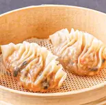 魚翅蒸餃(フカヒレ入り蒸しギョウザ3個入)（民福 北京烤鴨店 高田馬場店）