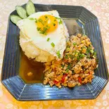 ガパオライス（BABA Asian Dining Bar）