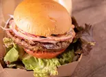 【人気No.3】TenderHouseオリジナル「ハンバーガー」（白金バーガー ザ テンダーハウス ダイニング）