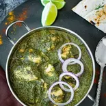 家庭ほうれん草カレー +パラタ(1)+ライス(小盛り) セット（マーグル）
