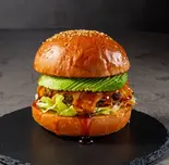 Avocado Cheese Burger(tbz 覚王山本店)