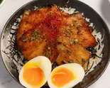【ゆで卵】自家製ダレの炙り豚丼 (Boiled Egg) Grilled Pork Rice Bowl（炙り豚丼香ばし屋 名楽町店）
