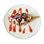 ベリーとホワイトチョコのクロッフル（CAFE Hatiware＆）