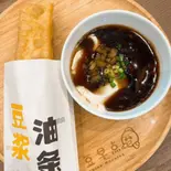 サクふわ揚げパン + とろとろ豆腐スープ油条+ 豆腐脑（豆早点GINZA）