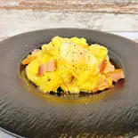 温玉カルボナーラ(生パスタ専門店Greco【グルテンフリーパスタもご用意しております】)