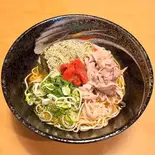 梅昆布とろろ肉そば（ラーメン工房はっぴ）
