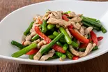 豚肉とニンニク芽の炒め(蜀王府)
