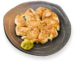 博多一口餃子（もつ鍋X九州おつまみ くすお千葉店）