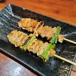 ねぎま2本(串焼き鶏一品てんすい)