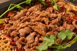 四川風牛肉の鍋(四季烤牛肉)（逸品火鍋 四季海岸）