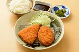 アジフライとメンチカツ弁当（千住タンメン 勝めし屋 本店）