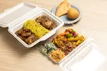 カレー3種ごほうび弁当 3 curry plate - chicken, dal and daily special-(シナモンガーデンRICE&CURRY四ツ谷店)