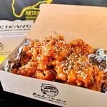 ①.ありらんヤンニョムチキン(300g)Arirang Seasoned Chicken (300g)（アリランホットドック 浅草）
