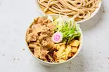 辛肉汁うどん肉マシ（【武蔵野うどん専門店】東京KINGうどん 駒込）