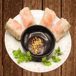 生春巻き 2本 Goi cuon 2pcs ( Fresh spring roll )（ベトナム料理フォーゴン栄店 PHO NGON SAKAE-TEN）