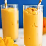 マンゴーラッシー(Mango lassi)(インド料理サッカール)