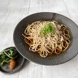 梅・しそかけ蕎麦(温)/Ume and shiso soba（戸隠そば 茶屋うずら 東京錦糸町店/TOGAKUSHISOBA CHAYAUZURA）