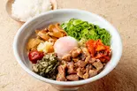 キムチからみそまぜそば～追い飯付き～（からみそラーメン 出前のふくろう 名駅店）