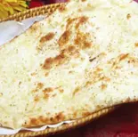 【 304 】ガーリックナン Garlic Nan（インドとアジアの料理 サンティ）