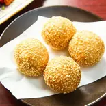 胡麻団子 Sesame Dango Dumplings（王さん私家菜）