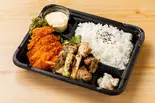 チキン南蛮＆もも焼き弁当（薩摩郷土料理 ぢどり亭 堺東本店）