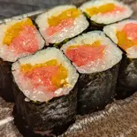 とろたく巻き（四谷 藤すし）