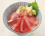 得 まぐろ三昧丼（大衆酒場 銀次 京橋北口駅前店）