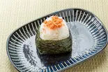 焼き鮭おにぎり（黒おにぎり 蒲生四丁目店）