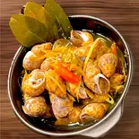 バイ貝とレモングラス唐辛子蒸し(BAMBOO RESTAURANT)