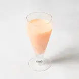 ストロベリーラッシー{Strawberry lassi}（インド・ネパール料理 SAKURA サクラ）