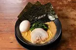 とんこつ醤油味玉ラーメン（横浜家系ラーメン武骨家鶴見店）