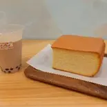 オリジナルハーフサイズ×タピオカミルクティーセット（つきぐまカステラ 大曽根店）