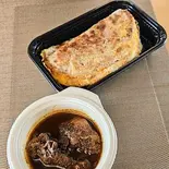 チキンブラックカレー&エッグロティ(Chef Mama)