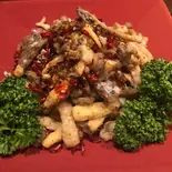 椒盐三菌〜三種キノコの痺れるスパイシ炒め〜（西安刀削麺酒楼 本郷店）