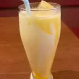 マンゴーラッシー/Mango Lassi(【スパイス王国インドで長年修行したシェフのこだわり料理】Himalayan Spice and Masala Mart)