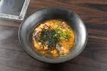 ホロホロ牛タン入り ピリ辛野菜たっぷりスープ（肉とワインくだん）